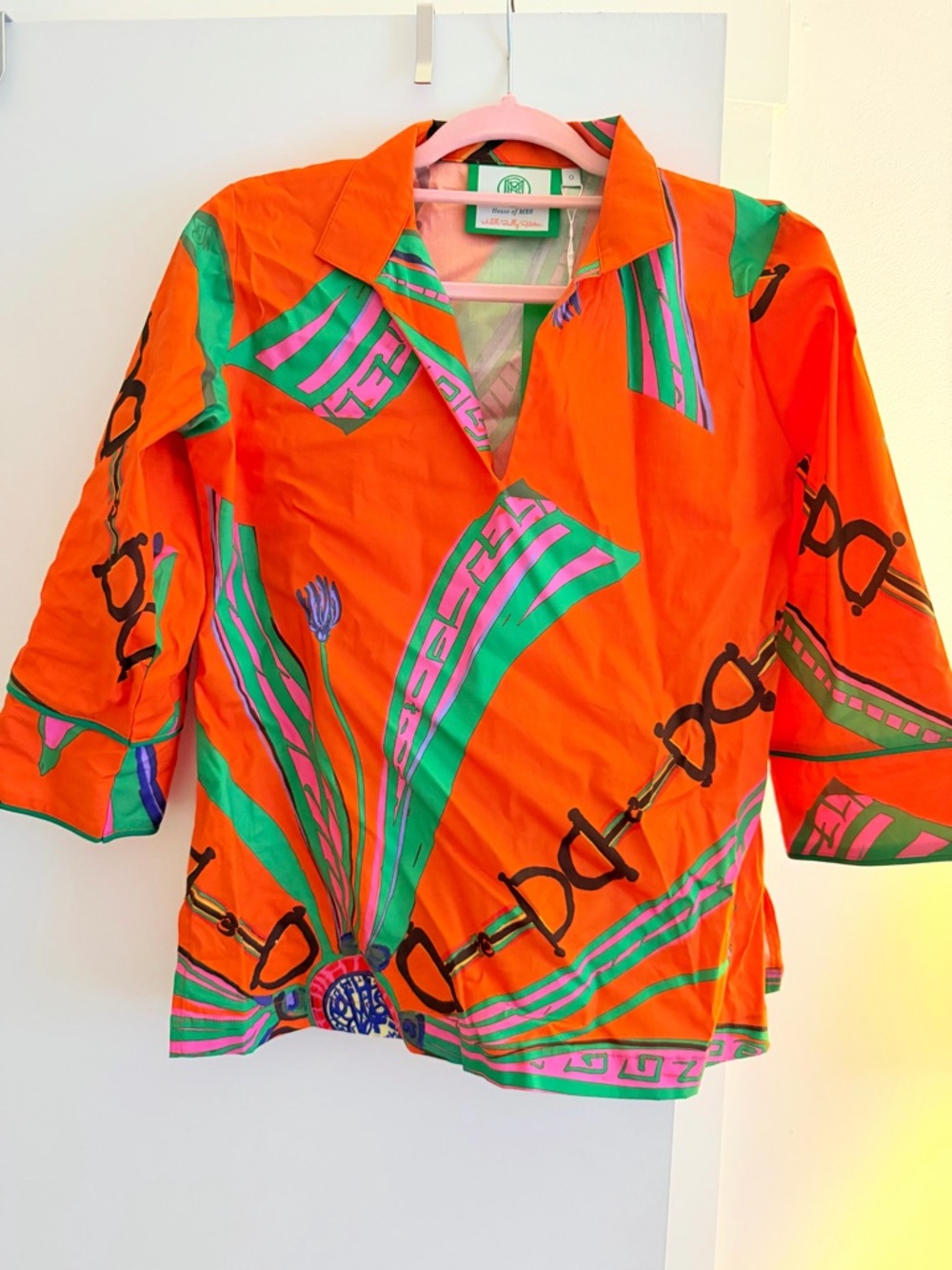 NWT House of MBR estate top